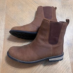 Kodiak Alma Waterproof Chelsea Boot Size 10